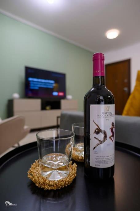 Thyme Out In Athens Apartment Ngoại thất bức ảnh